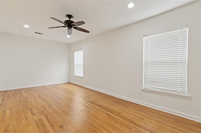 Building Photo - 1909 Bluebonnet Dr