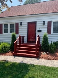 Building Photo - 18 Woodmont Rd