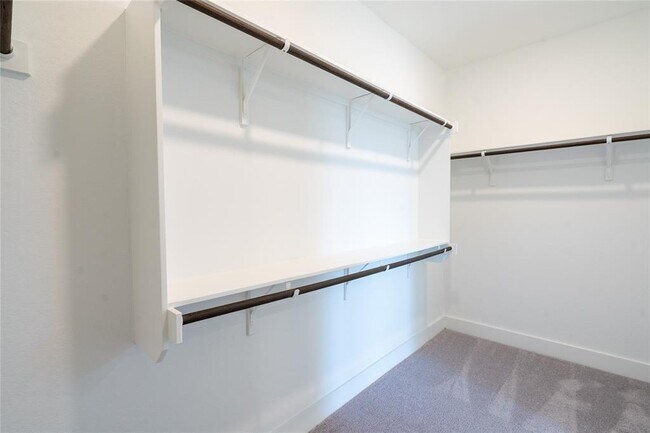 Building Photo - 237 Milam Crk Dr