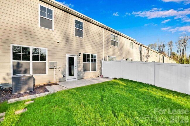 Building Photo - 4120 Steel Wy