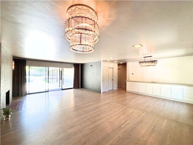 Building Photo - Glendora 4-Bedroom Home with Pool