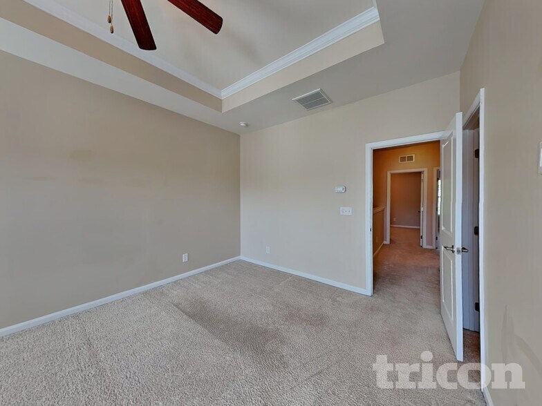 Building Photo - 22351 Market St