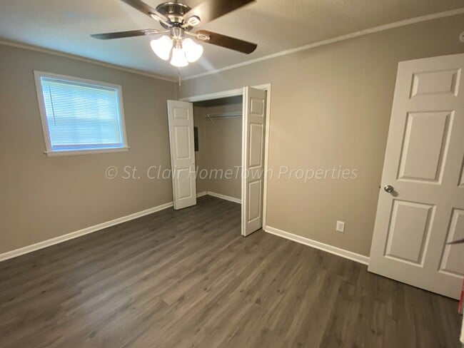 Building Photo - Charming Newly Remodeled 2-Bedroom Home fo...