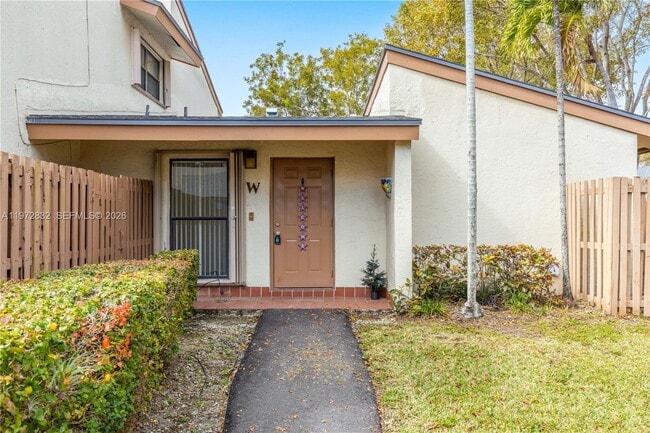 Building Photo - 11522 SW 109th Rd