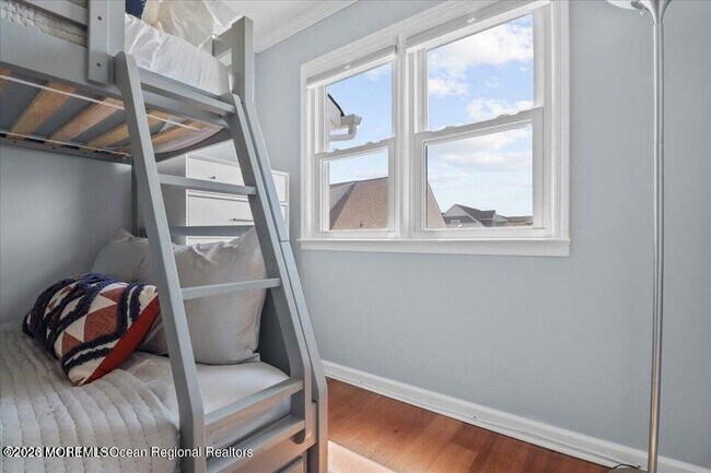 Building Photo - 2204 Grand Central Ave