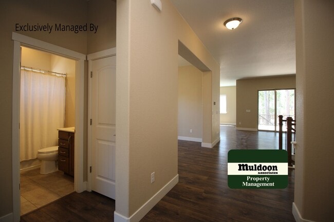 Building Photo - Super nice home in Monument!  Coming Soon!