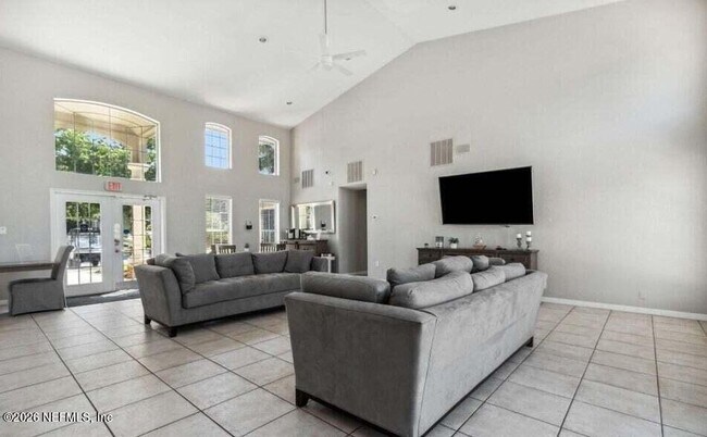 Building Photo - 10200 Belle Rive Blvd