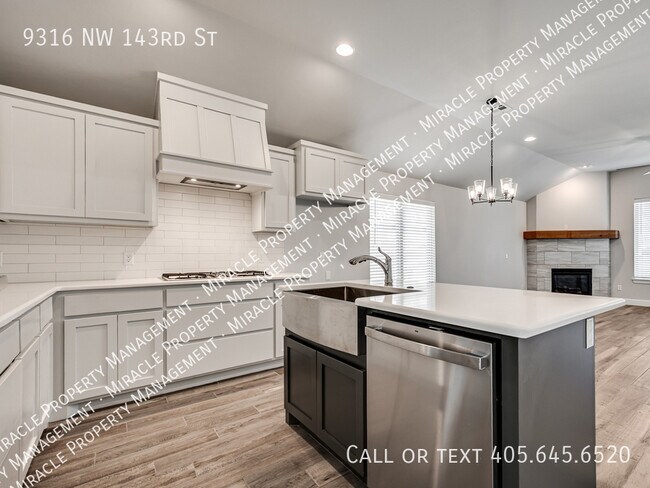Building Photo - 9316 NW 143rd St
