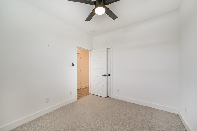 Building Photo - 8321 Springwood Cyn Ln