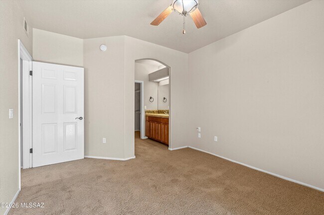 Building Photo - 7050 E Sunrise Dr