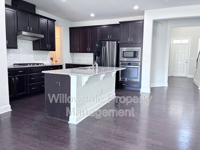 Building Photo - 1112 Lakebrink Dr