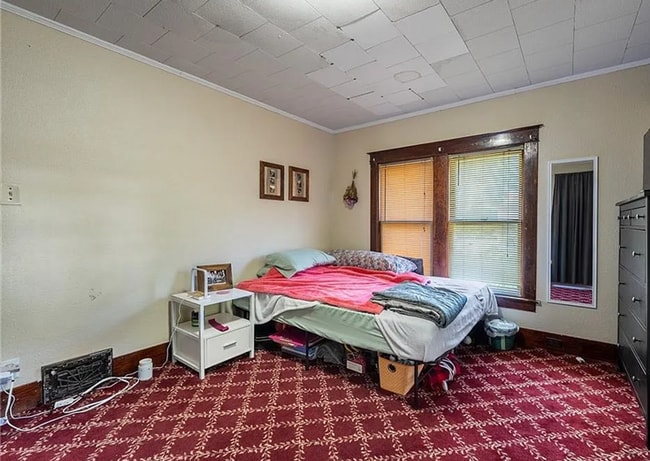 Building Photo - 521 2nd Ave