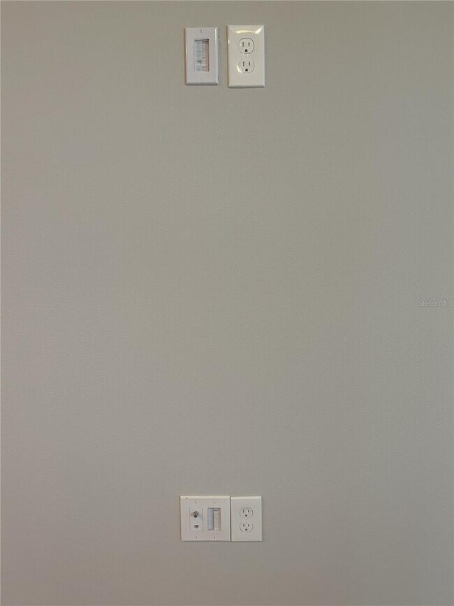 Building Photo - 5273 Sanders Oak Trl