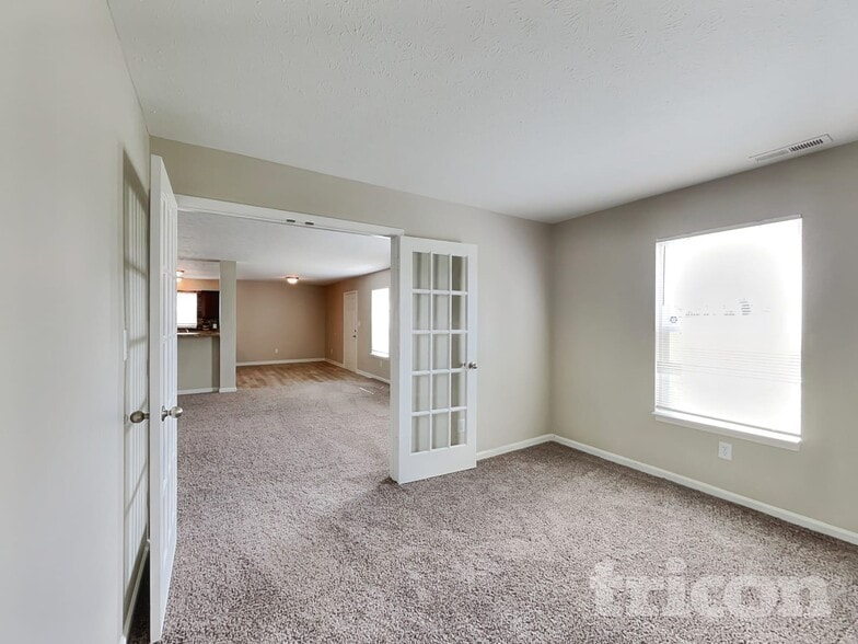 Building Photo - 5162 Sandwood Dr