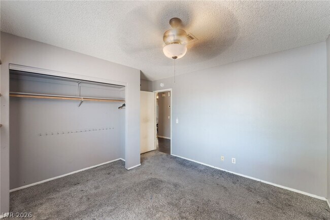 Building Photo - 4268 Hampshire Cir