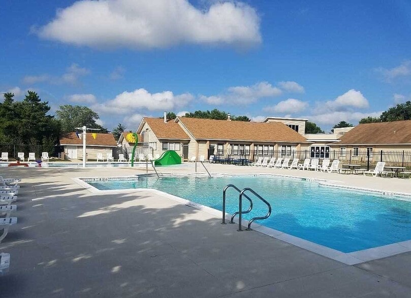 Building Photo - 23 Fargo Ct