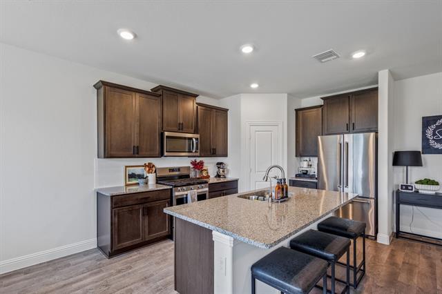 Building Photo - 10920 Los Alamos Dr