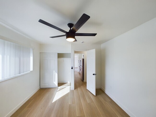 Building Photo - 3284 Luna Ave