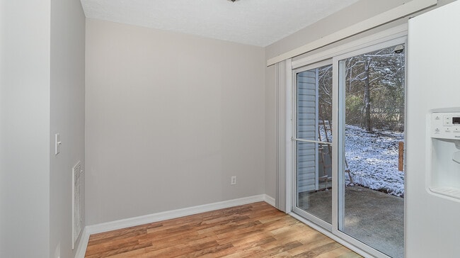 Building Photo - 708 Flintlock Ct