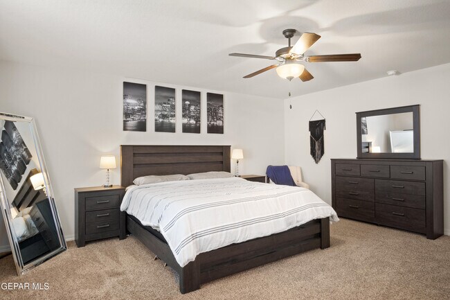 Building Photo - 13483 Halifax St