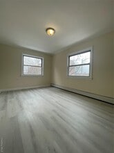 Building Photo - 95-12-95-67 67th Ave