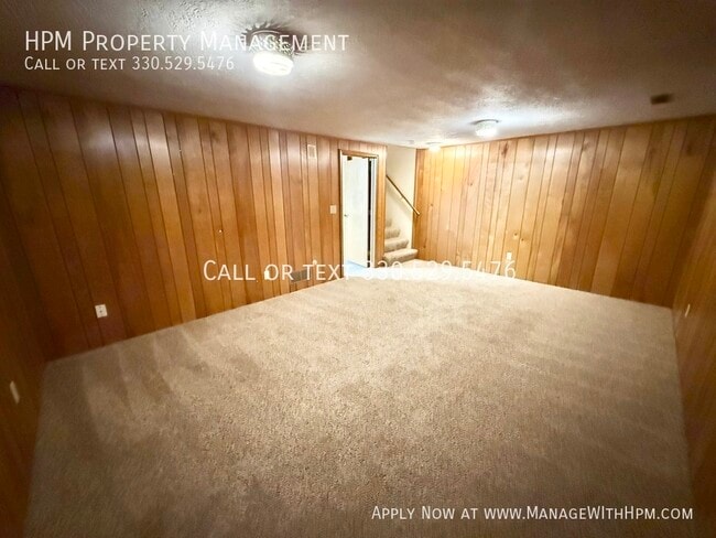 Building Photo - 2379 Ashdale St NW