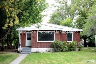 Building Photo - 662 K St