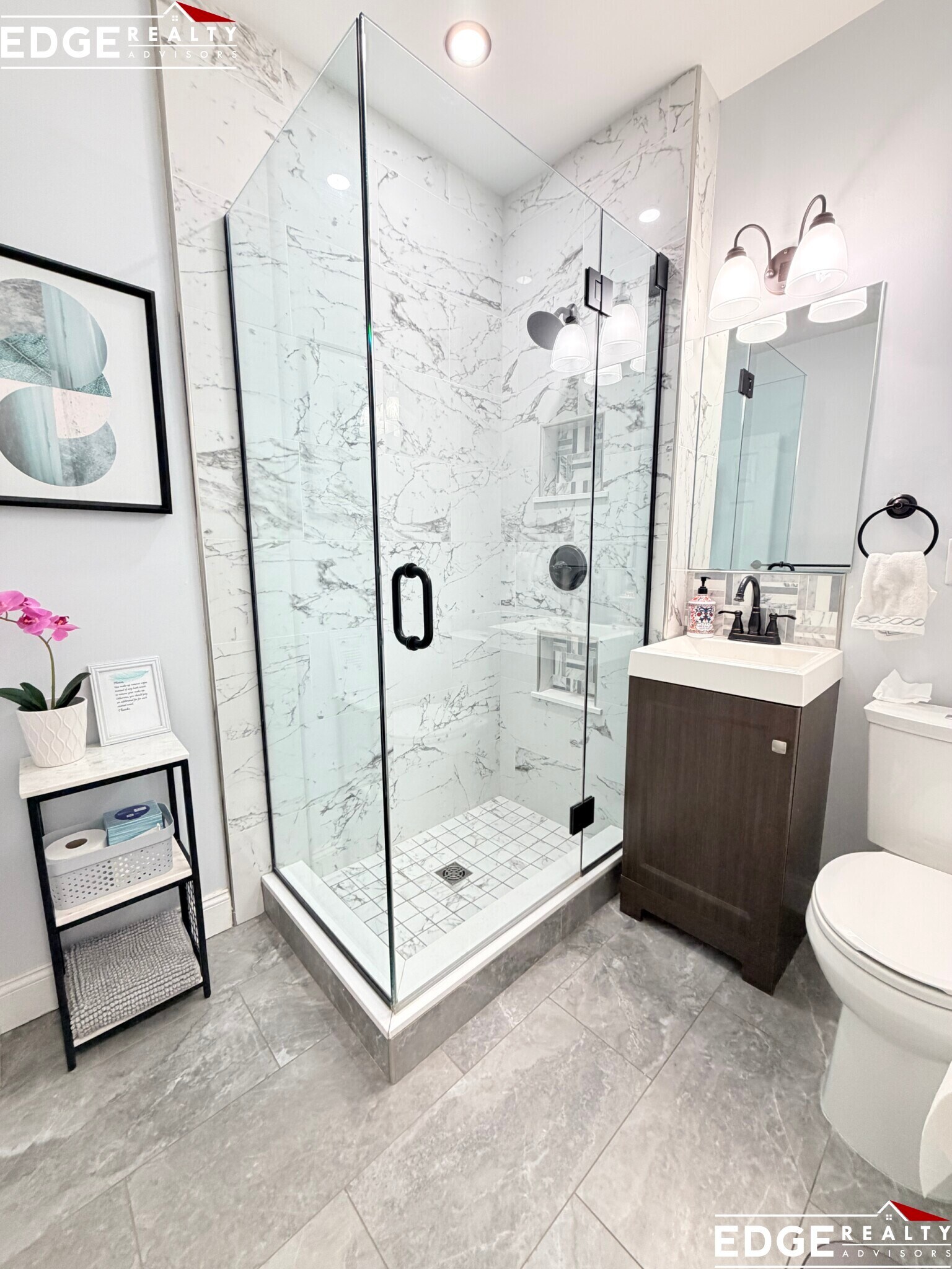 Building Photo - 32 Reedsdale St