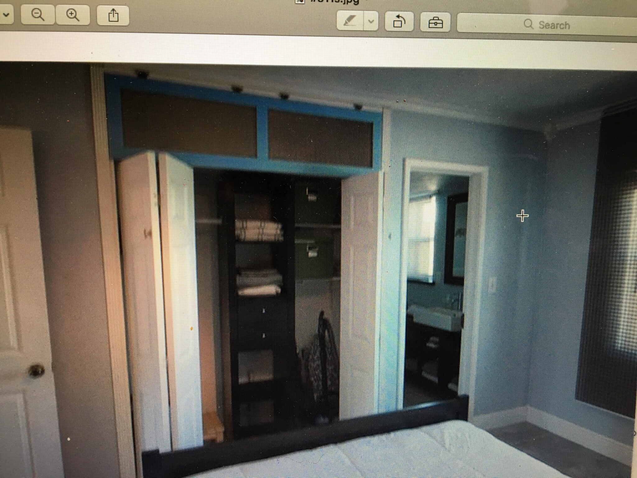 Building Photo - 815 Middle River Dr