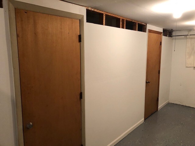 Building Photo - 10123 Puttington Dr