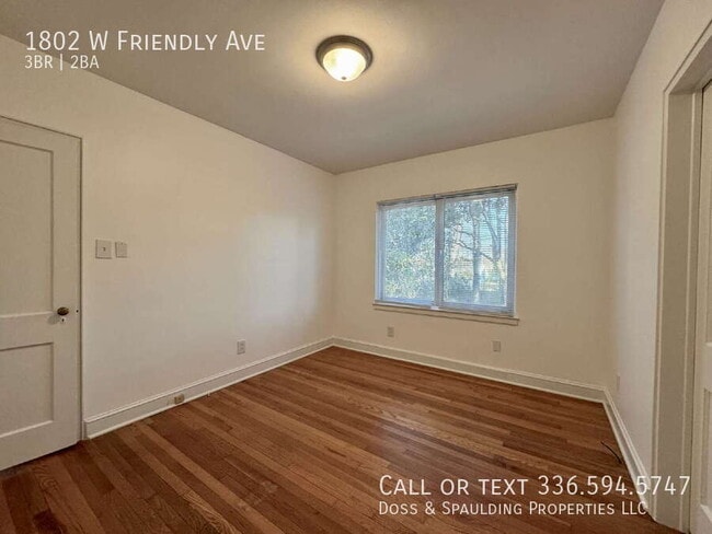 Building Photo - 1802 W Friendly Ave