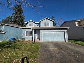 Building Photo - Beautiful Home in Spanaway!