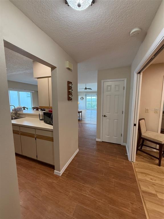 Building Photo - 1477 Park Beach Cir