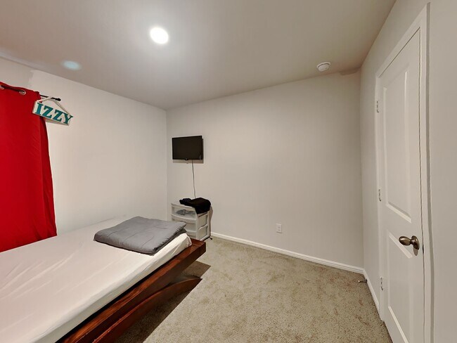 Building Photo - COMING SOON IN AZLE! 3 BEDROOM 2 BATHROOM ...