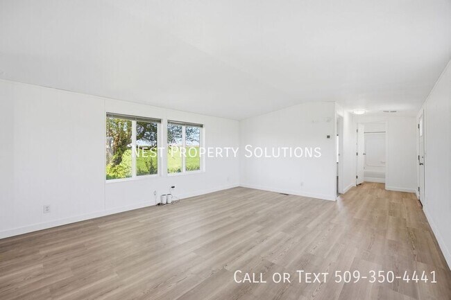 Building Photo - 15824 WA-262