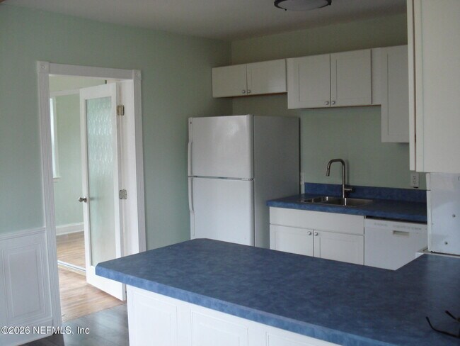 Building Photo - 4776 Cardinal Blvd