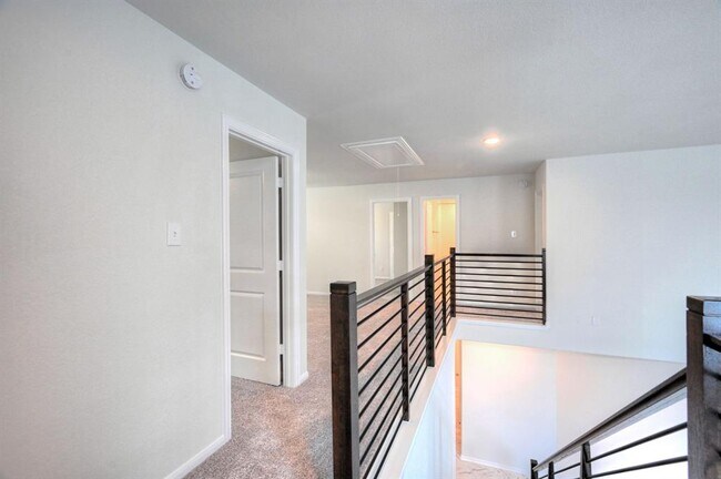 Building Photo - 22234 Delphin Grv Dr
