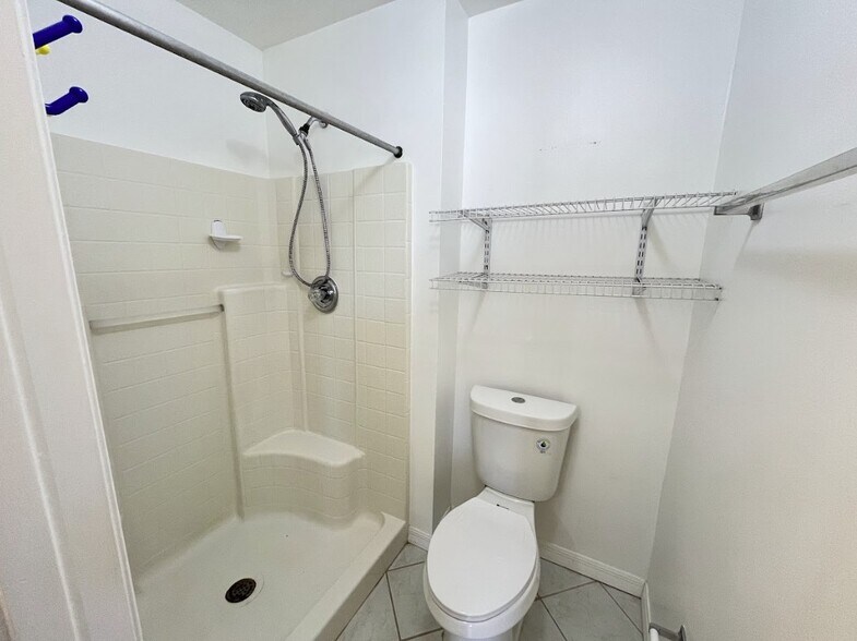 Building Photo - 11483 Kimberly Forest Dr