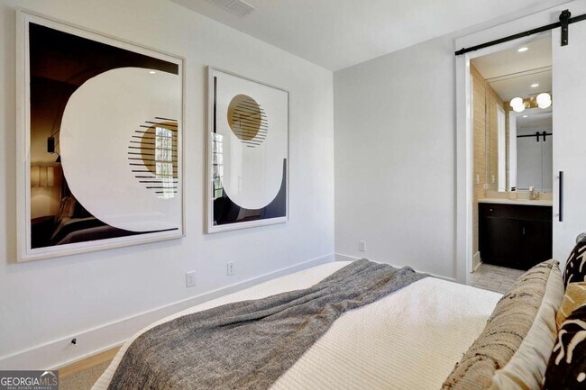 Building Photo - 118 Gainey Ln