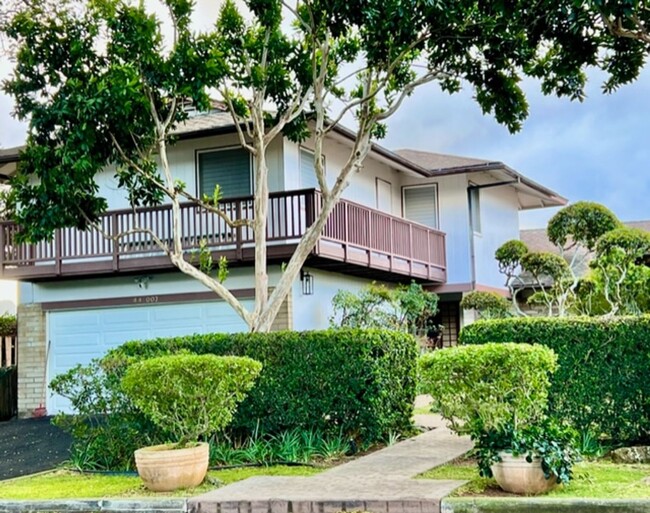 Building Photo - Ocean Front Mid-Century Modern Masterpiece