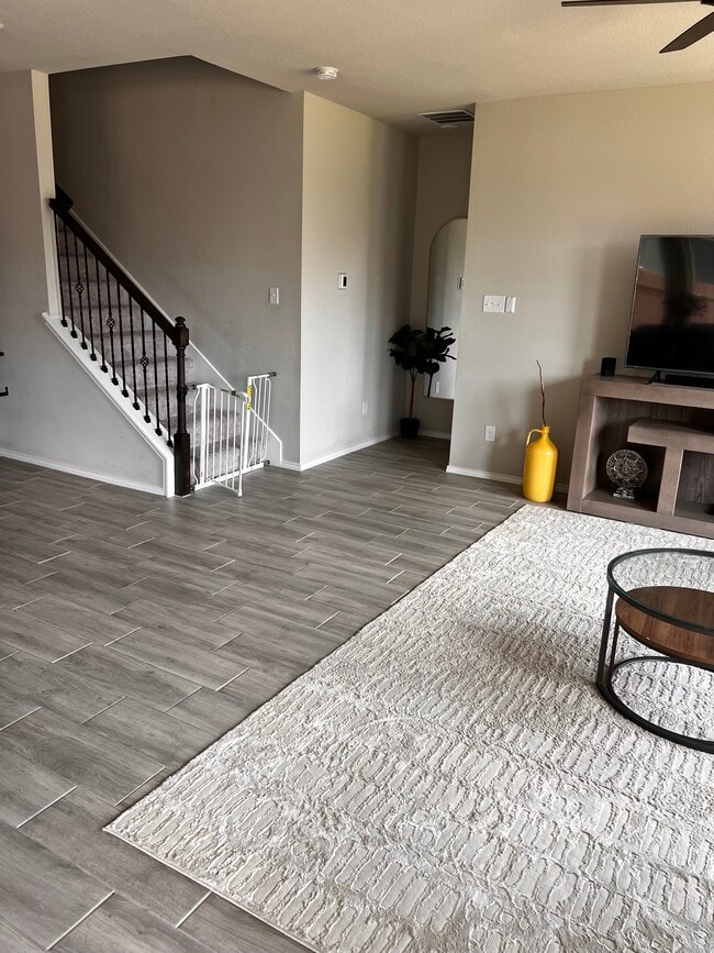 Building Photo - 3226 Sioux Trl