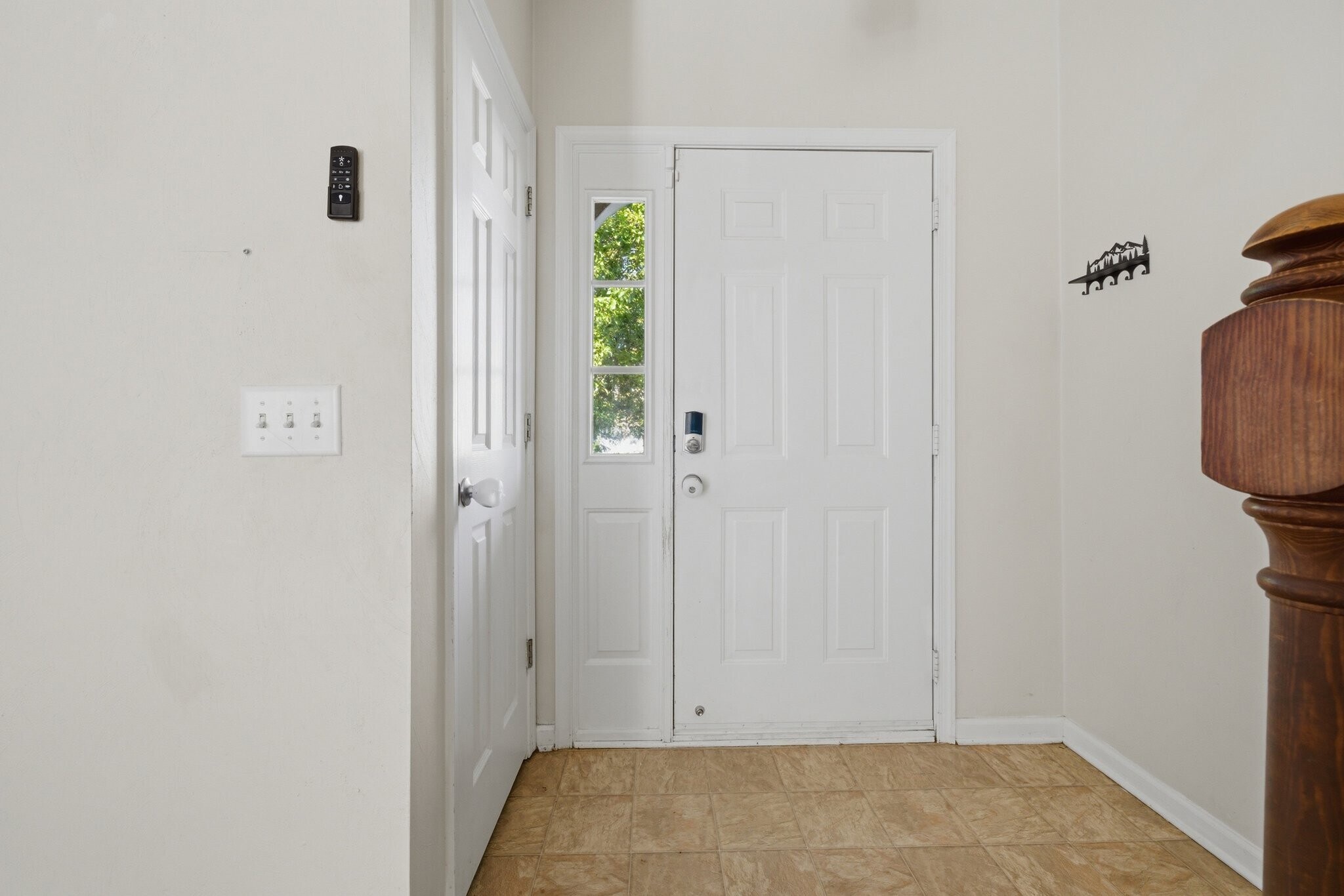 Building Photo - 306 Gauntlet Way