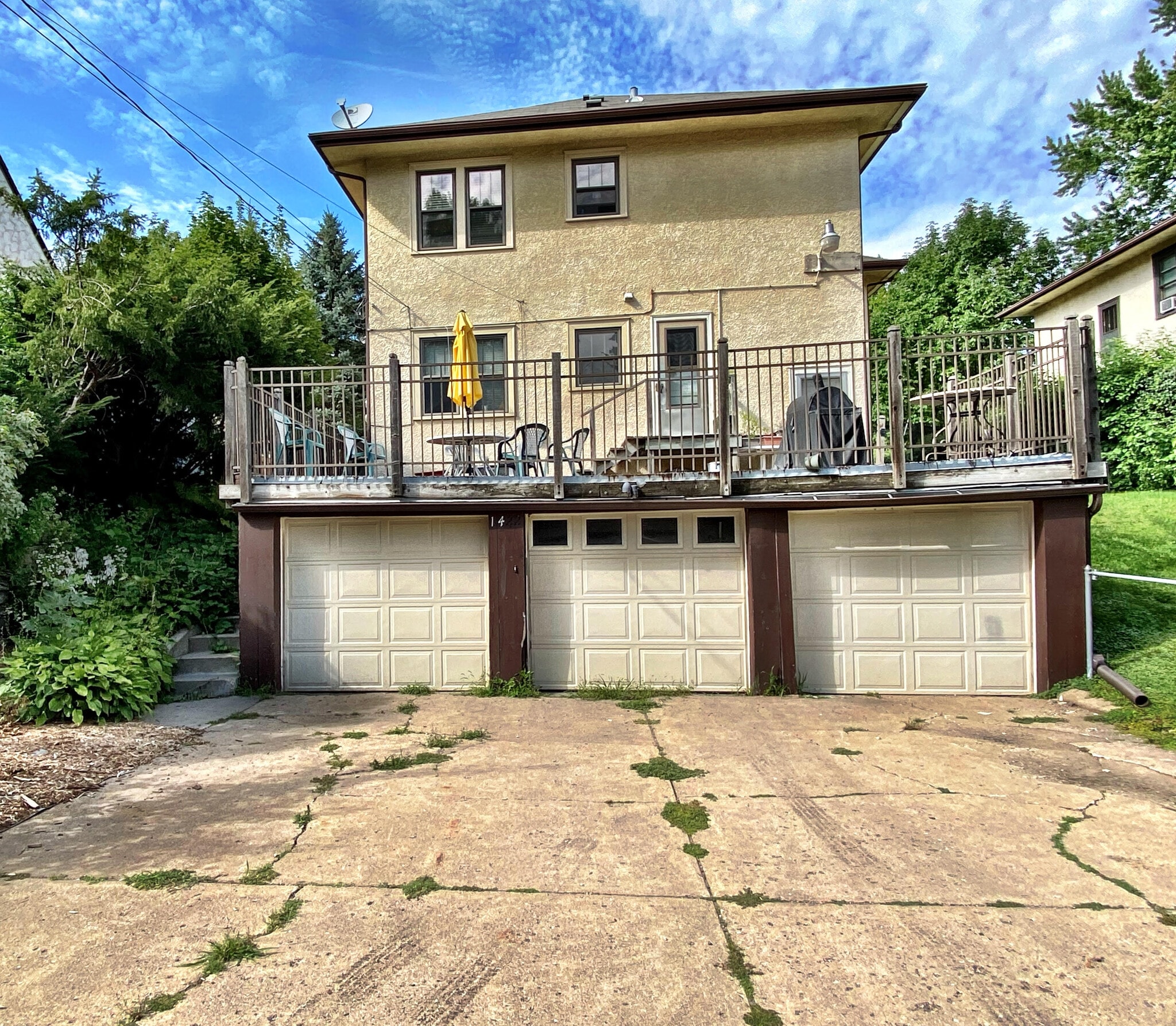 3-Car Attached Garage and Deck - 1422 Osceola Ave