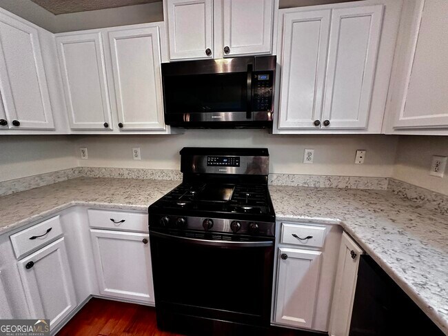 Building Photo - 5055 Deer Brook Trail SW