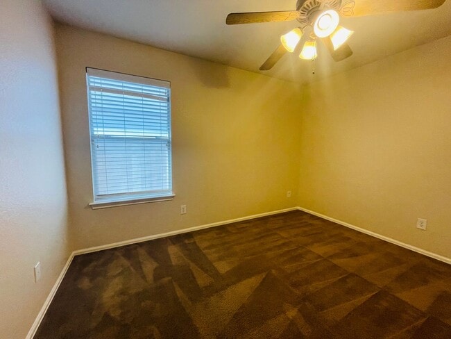 Building Photo - 10115 Roseangel Ln