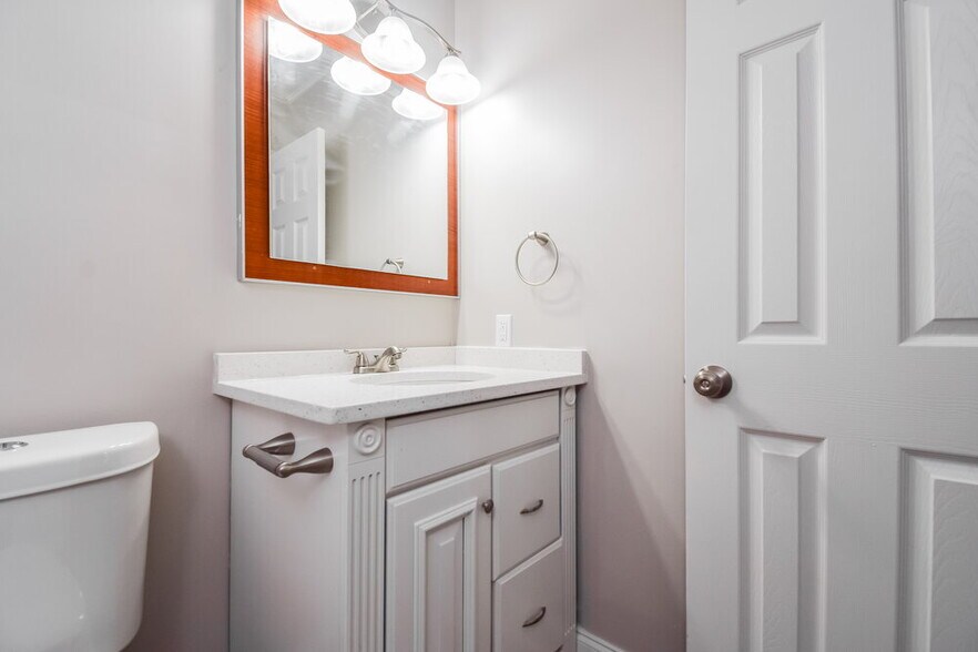 Building Photo - 1265 Grayland Hills Dr