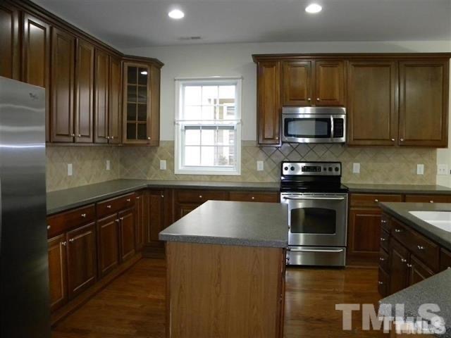 Building Photo - 4 Bedroom Single Family House for Rent