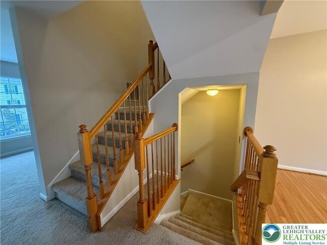 Building Photo - 4046 Clubhouse Ct