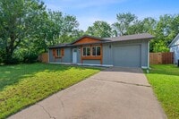 Building Photo - 5001 Dove Springs Dr