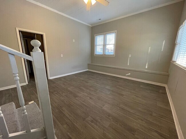 Building Photo - Call Amanda Tate at (757)289-6810 for more information